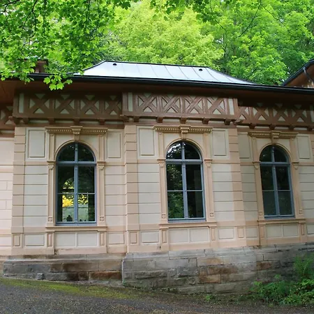 Jagdschloss Bielatal * Rosenthal-Bielatal